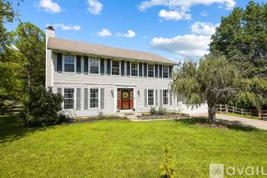 Main picture of 2720 Matthew Ct
