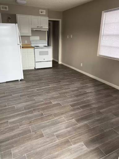 Main picture of La Place Apartments