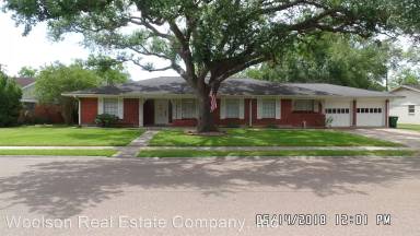 Main picture of 2201 Bon Aire Ave