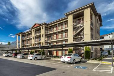 Main picture of 1081 W 993 N