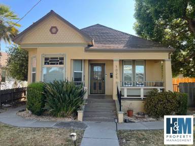Main picture of 1025 San Benito St