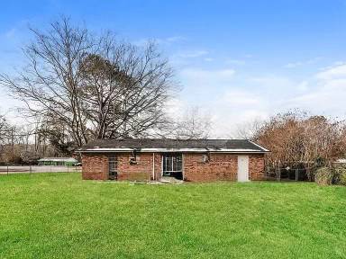 Main picture of 2903 Dahlia Dr