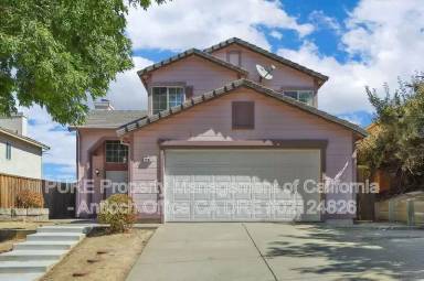 Main picture of 2287 Oak Hills Dr
