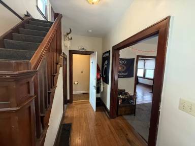 Main picture of 2222 Wheeler St