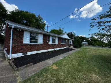 Main picture of 219 Jacksonian Dr