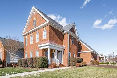 Main picture of 4400 Village Creek Dr