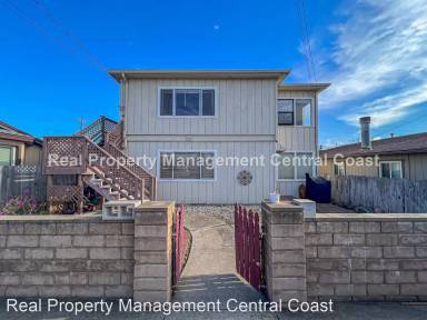 Main picture of 460 La Jolla St