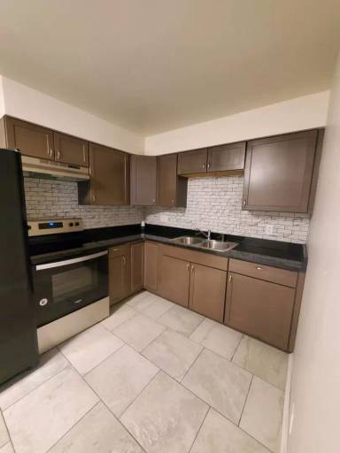 Main picture of 3113 Meriday Ln