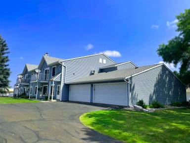 Main picture of 3201 15th Ave S