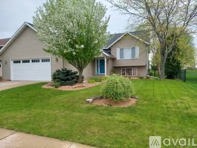 Main picture of 5176 54th Ave NW