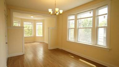Main picture of 2814 N Troy St