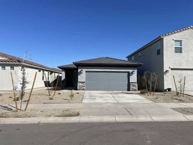 Main picture of 17376 W Paraiso Ln