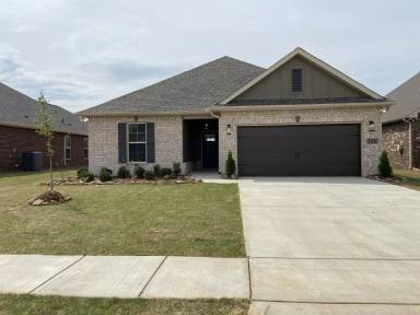 Main picture of 126 Rita Ann Way