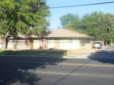 Main picture of 2218 R St