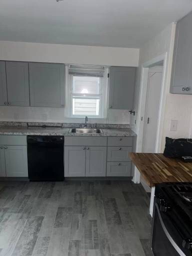 Main picture of 6825 Glencoe Ave