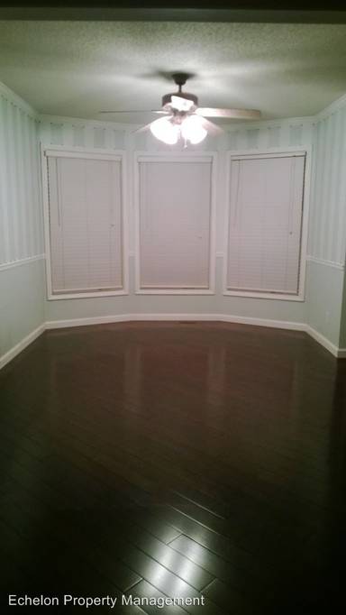 Main picture of 821 Blueberry St