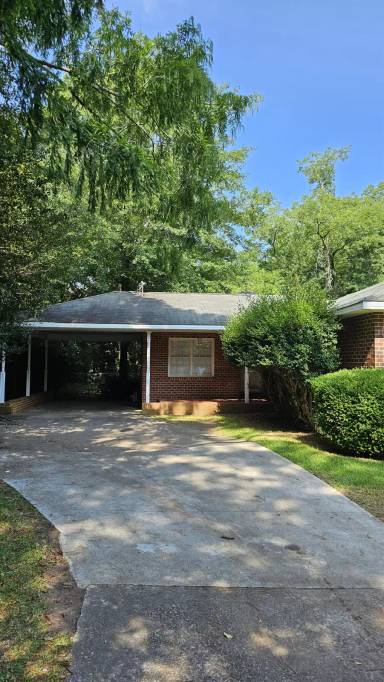 Main picture of 603 Anderson Ave