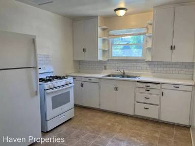 Main picture of 133 Placentia Ave