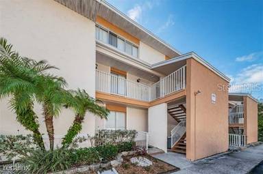 Main picture of 592 100th Ave N