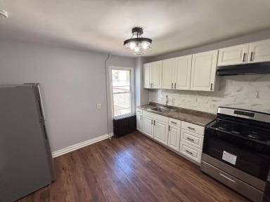 Main picture of 52 Harrison Ave