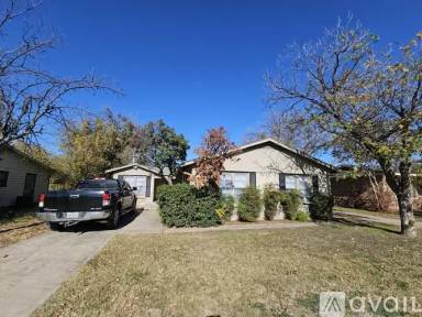 Main picture of 566 E North 20th St