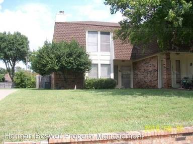 Main picture of 1215 Lovell Dr