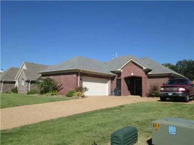 Main picture of 90 Greer Ln