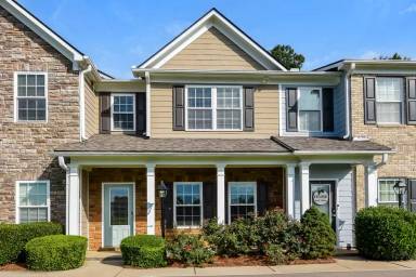 Main picture of 537 Pringle Dr
