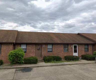 Main picture of 8701 N Raintree Ct
