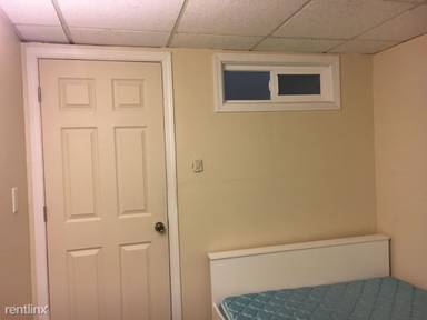Main picture of 9238 21st Ave SW