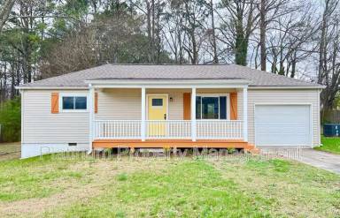 Main picture of 651 Seminole Pl