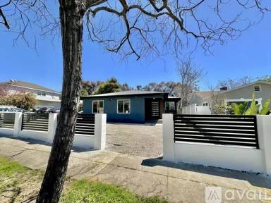 Main picture of 1116 Lincoln Ave