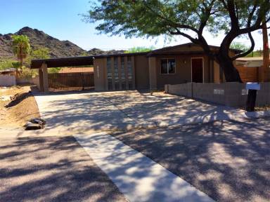 Main picture of 9411 N 16th Pl