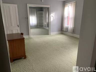 Main picture of 223 Main St
