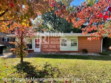 Main picture of 2213 Lynette Dr