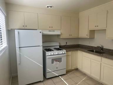 Main picture of 8811 A St