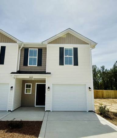 Main picture of 8109 King Rd