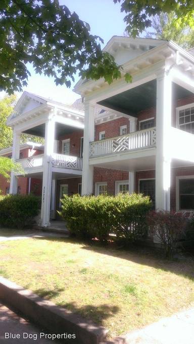 Main picture of 3218 W Grace St