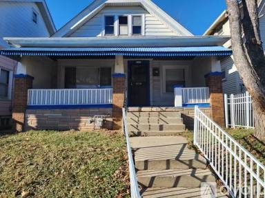 Main picture of 3187 N 16th St