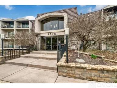 Main picture of Fountain Lake Condominiums