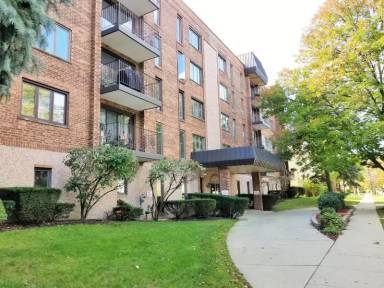 Main picture of 1551 Ashland Ave