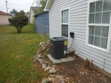 Main picture of 471 Cedar Park Cir