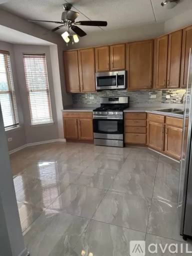 Main picture of 720 Prestwick Ln