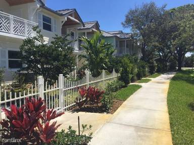 Main picture of 1736 N Dixie Hwy