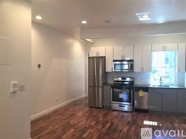 Main picture of 1424 Flatbush Ave