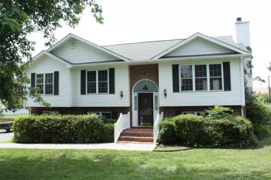 Main picture of 4084 Trail Dr