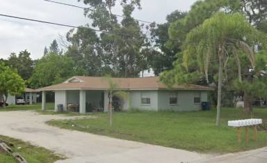 Main picture of 909 66th Ave W