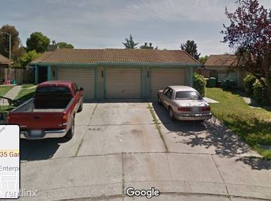 Main picture of 2537 Gareth Cir