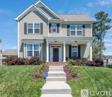 Main picture of 1905 Hemlock Hill Dr