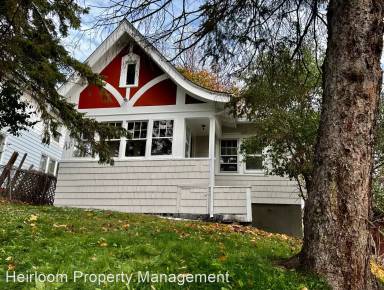 Main picture of 514 N 17th Ave E